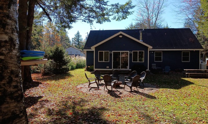 Woodgate House | Cozy Elm Retreat - Beautifully appointed home with lakerights to White Lake