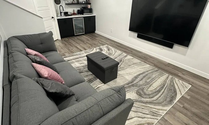 Beaumont House | Cozy Escape Near Airportnn