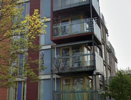 Peninsula Apartment | Cozy flat near O2 Arena - London