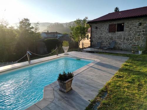 Cerdedo House | Cozy Galician Stone Farmhouse with Pool
