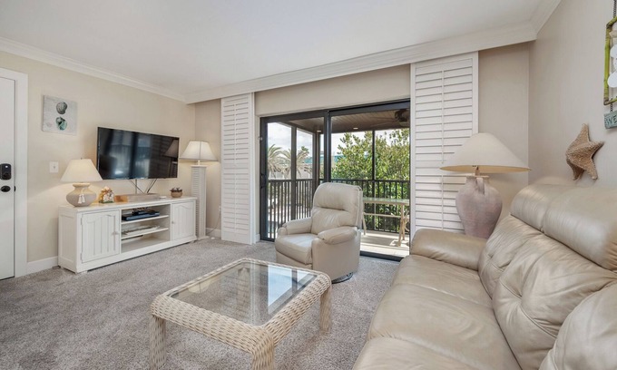 Sanibel Condo | Cozy Garden View 1 bed, 1 bath at Sanibel Moorings #922