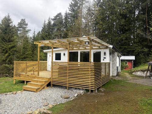 Boras Municipality House | Cozy holiday home near the lake, perfect for the family
