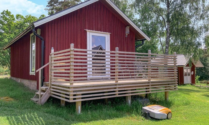 Sollebrunn House | Cozy home in Sollebrunn with sauna