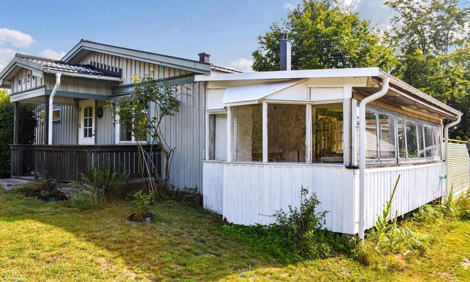 Solvesborg House | Cozy home in Sölvesborg with kitchen