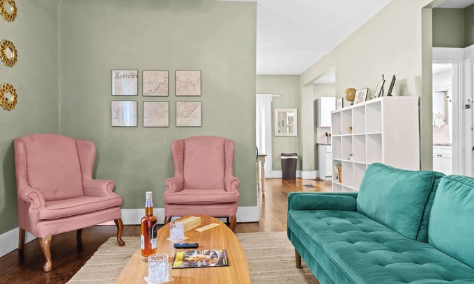 Wilder Park House | Cozy Home | Walk to Churchill & Cardinal Stadium!