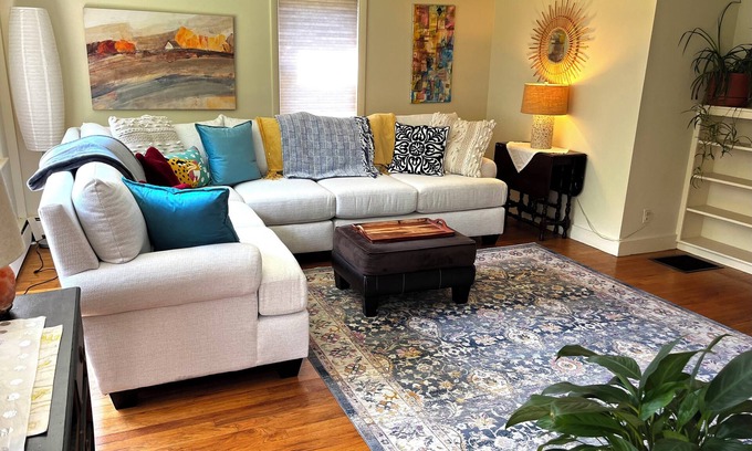 Waterville House | Cozy House in the heart of Waterville Maine.