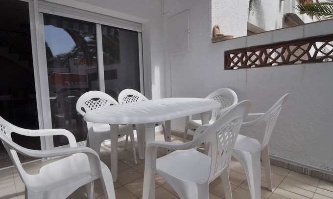 L'Escala Cottage | Cozy house located just 1 minute from Riells beach.