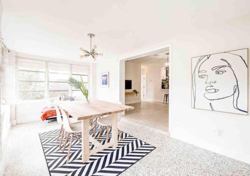 Central Fort Lauderdale House | Cozy House, sleeps 4, close to beach, airport