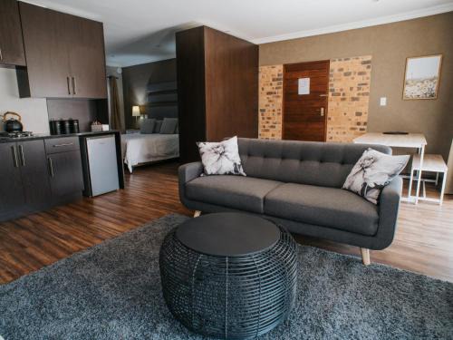 Edenvale Apartment | Cozy In Jozi
