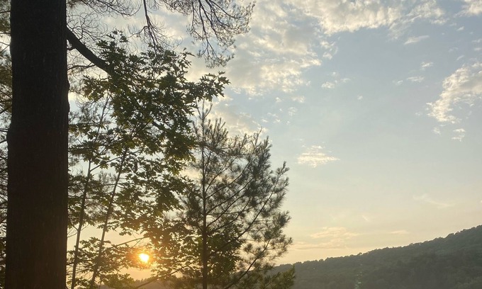 Caroga Lake Resort | Cozy lake retreat . 330 direct Lake front property on Canada lake with dock.