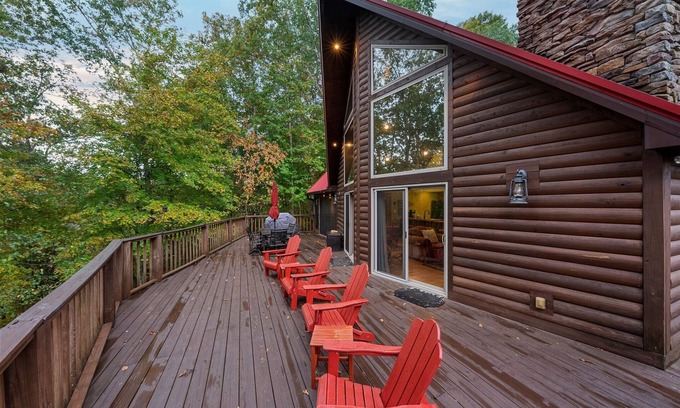 Cub Run Cabin | Cozy Lakefront Cabin in Mammoth Cave, KY