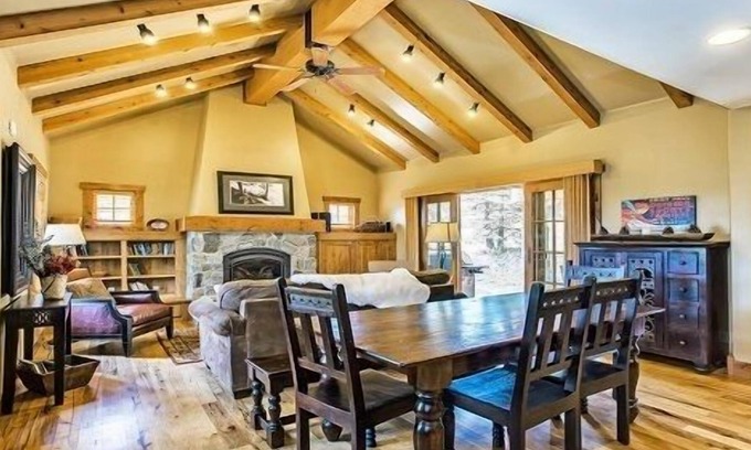 Tamarack Resort Cottage | Cozy Living Room w/ Stone Fireplace | Private Hot Tub & Patio | Vaulted Ceilings