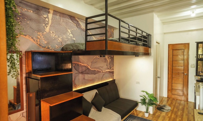 Albay Province House | Cozy Loftbed Wi-Fi & Netflix Along Ligao Natl Road