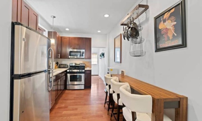 Olde Richmond House | Cozy Luxe Living in Philly with Private Sauna