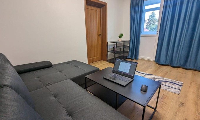 Craiova Apartment | Cozy Modern Apartment Km 0 Craiova