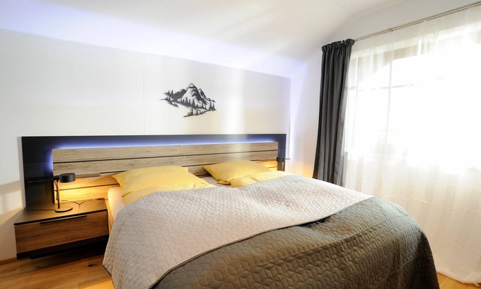 Petting Apartment | Cozy modern vacation apartment