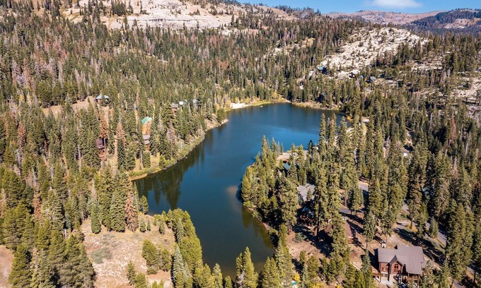 Bear Valley Condo | Cozy Mountain Condo Sleeps 4! - Tam #2 by Bear Valley Vacation Rentals