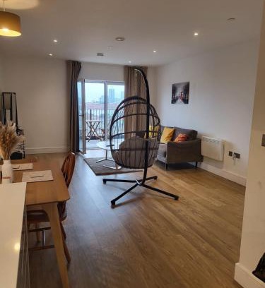 Birmingham Apartment | Cozy one Bedroom with Views In Birmingham City Center
