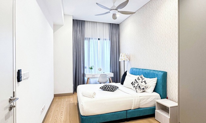 Pudu Apartment | Cozy onebedroom apartment with mountain view Highfloor