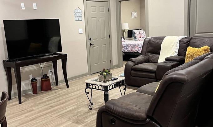 Bammel Apartment | Cozy Place