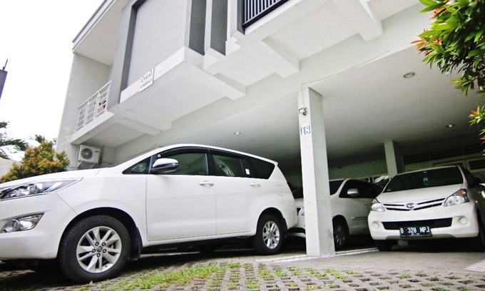 Darmo House | Cozy residence in Surabaya Center