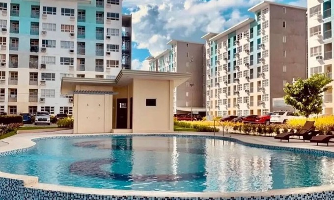 Davao Apartment | Cozy studio in amazing Davao with pool, WiFi, AC near Airport