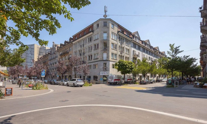 Sihlfeld Apartment | Cozy Studio with Balcony in the City (BE-27)