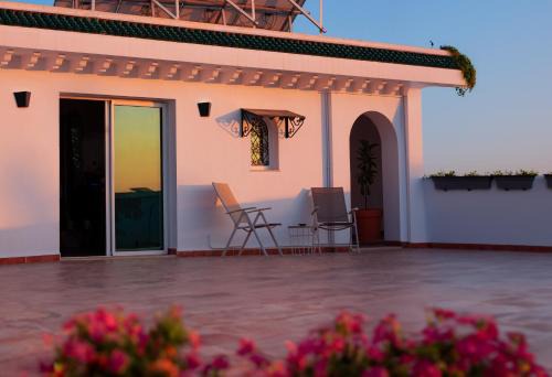 Cite El Habib Apartment | Cozy Studio with Rooftop Terrace & Cityscape Views