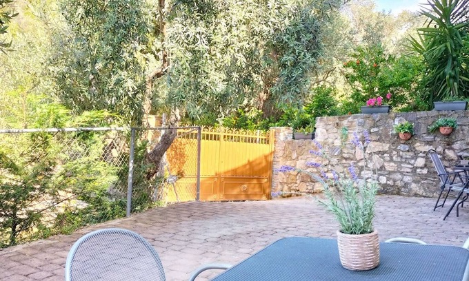 Afissos Apartment | Cozy Studios for 2 Persons in Affisos Pelion - Your Perfect Retreat for a Serene Getaway!