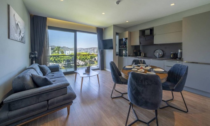 Gundogan Apartment | Cozy Suite Close to Beach in Bodrum