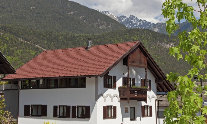 Inzing Apartment | Cozy vacation apartment and perfect base in the heart of Tyrol