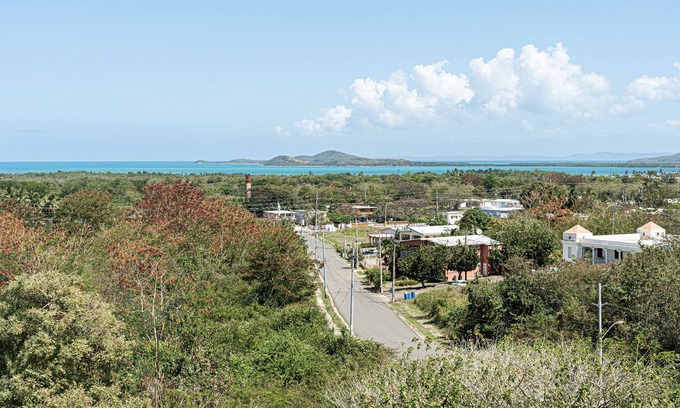 Machos Apartment | Cozy Vacation Apartment for 6 | Puerto Rico