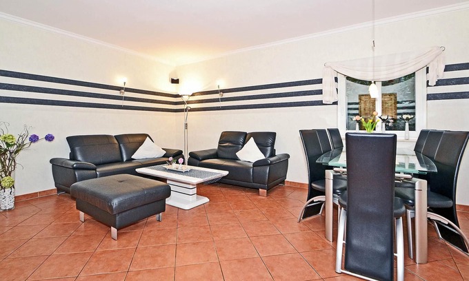 Zirchow House | Cozy vacation home in Zirchow in the countryside - with garden, fireplace & WLAN