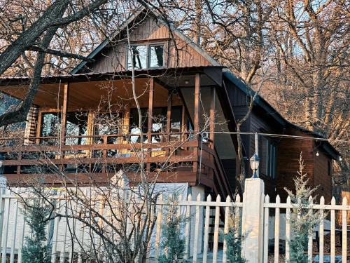 Tbilisi House | Cozy Wooden House in Kiket'i კიკეთი