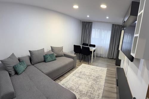 Scheia Apartment | Cozynest Suceava