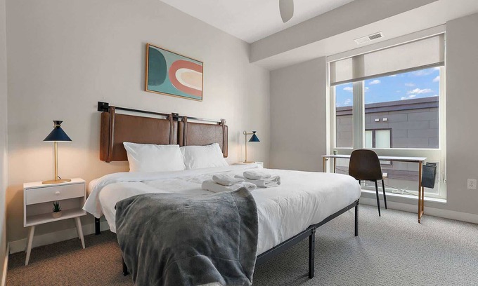 Downtown Minneapolis Apartment | CozySuites Marquee | pool, gym #11