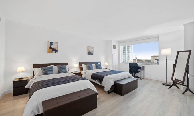 Atlantic City Apartment | CozySuites Showboat 1BR 2BA OceanFront Villa