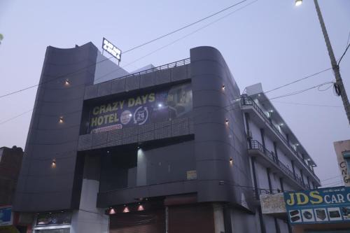 Sonepat Hotel | Crazzy Days Hotel I Sonipat