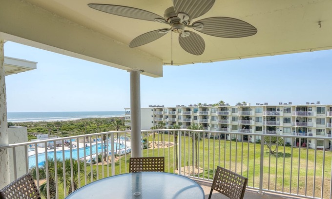Butler Beach Condo | CRC 2410 - Ocean View Condo Perfect for the Entire Family