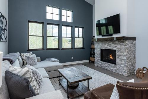 Mammoth Lakes House | Creekhouse 1525
