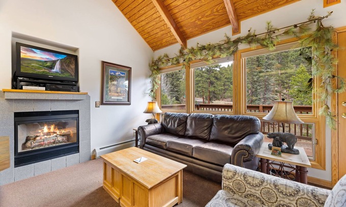 Fall River Estates Condo | Creekside Suite 10 River View!