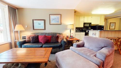 Mammoth Lakes Apartment | Crestview #25 condo