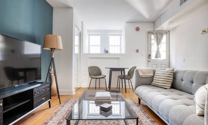 Dupont Circle Apartment | Crisp Dupont Circle 1BR w/W/D 2 blocks to Whole Foods, by Blueground