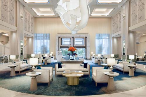 Las Vegas Resort | Crockfords Las Vegas, LXR Hotels & Resorts at Resorts World
