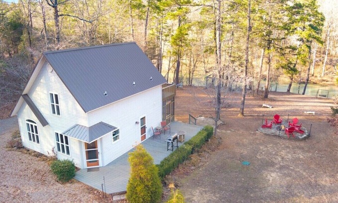 Ozark House | Crooked H Cabin On Mulberry River