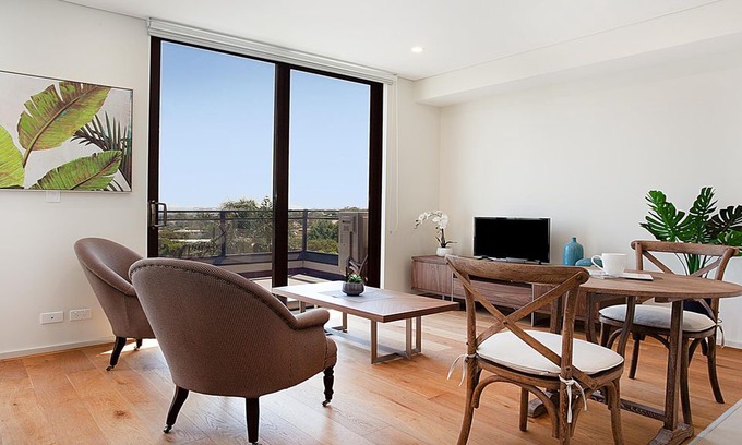 Crows Nest Apartment | CROWS NEST 12-hosted by:L'Abode Accommodation★