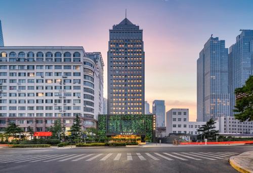 Shinan District Hotel | Crystal Orange Hotel Qingdao May Fourth Square Seaview Branch