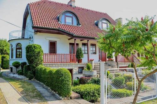 Csopak Apartment | Csopaki Hajós Apartman