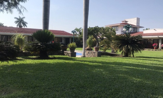 Tres de Mayo House | "Cuernavaca's House"