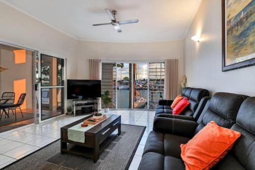 Cullen Bay Apartment | Cullen Bay Perfection